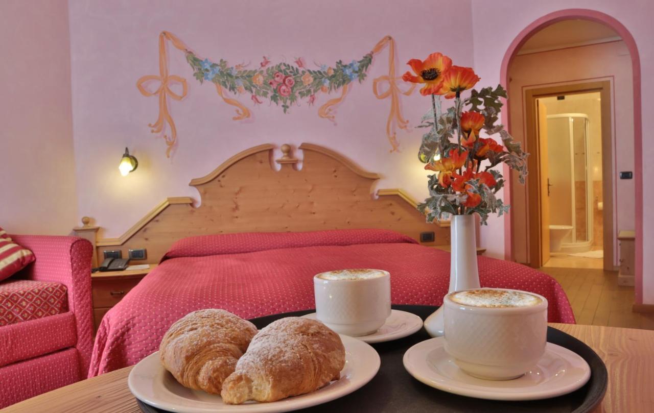 Hotel Fai Fai della Paganella Buitenkant foto