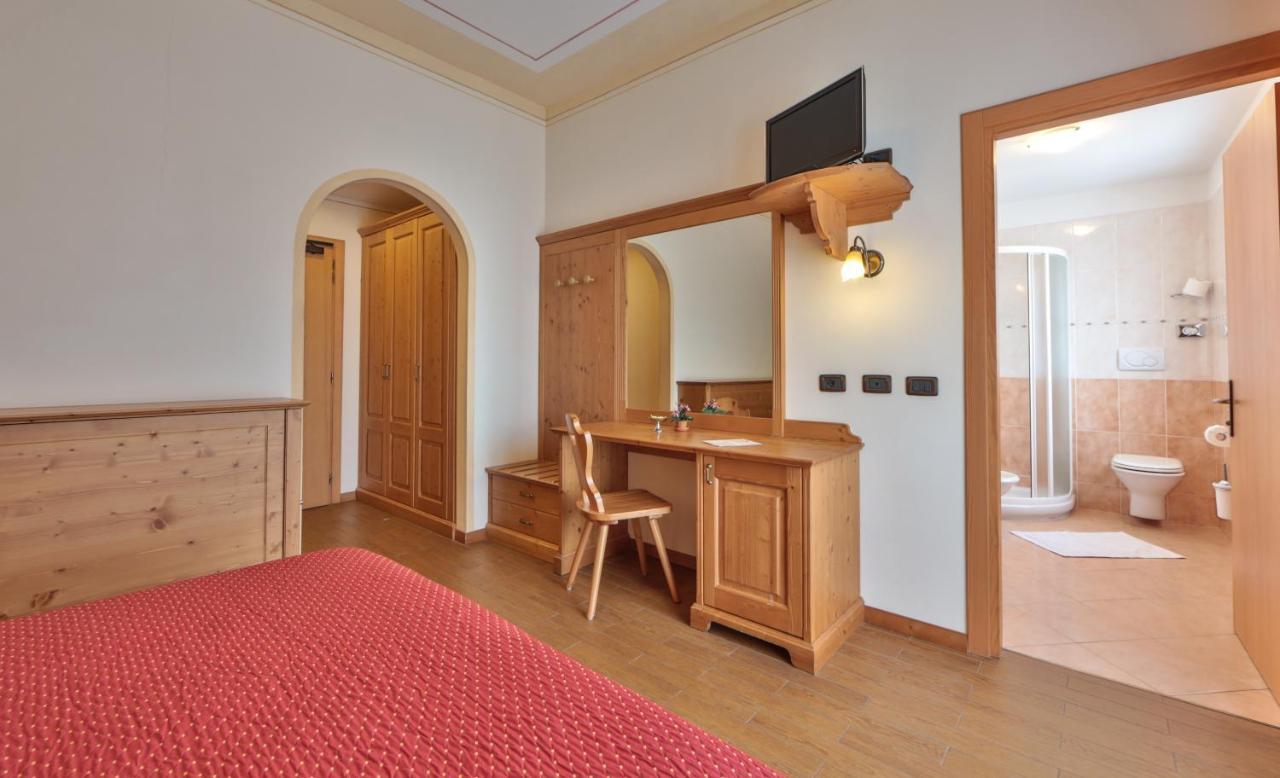 Hotel Fai Fai della Paganella Buitenkant foto