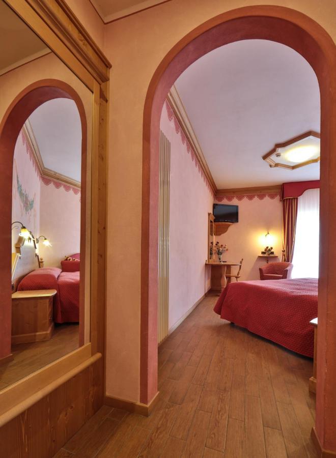 Hotel Fai Fai della Paganella Buitenkant foto