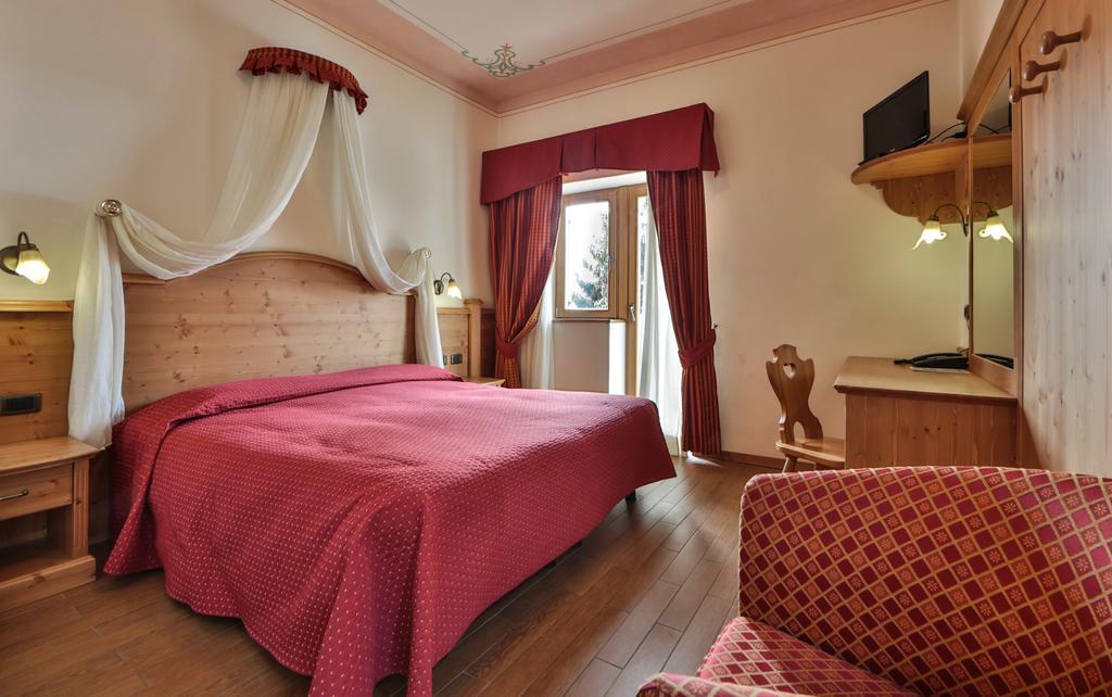 Hotel Fai Fai della Paganella Buitenkant foto
