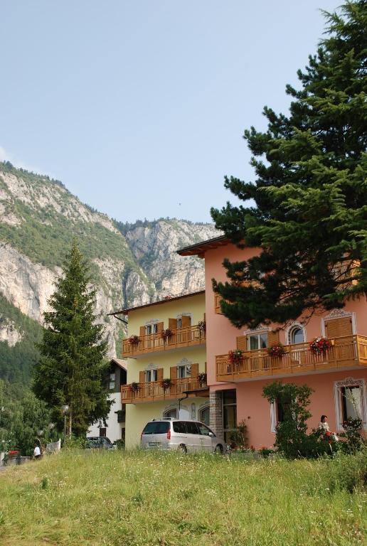 Hotel Fai Fai della Paganella Buitenkant foto