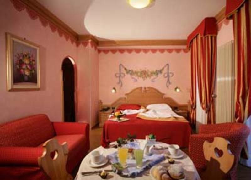 Hotel Fai Fai della Paganella Buitenkant foto