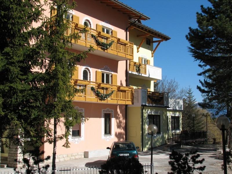 Hotel Fai Fai della Paganella Buitenkant foto