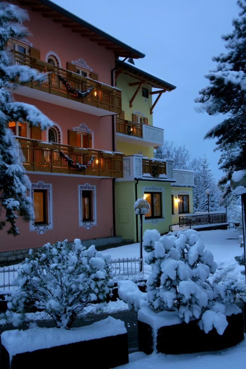 Hotel Fai Fai della Paganella Buitenkant foto